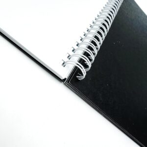 Скетчбук Hatber Девушка с тату 40л арт.28249