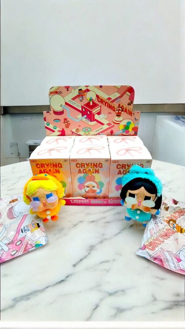 Брелок мягкий Cry baby сюрприз ассорти 5500тг