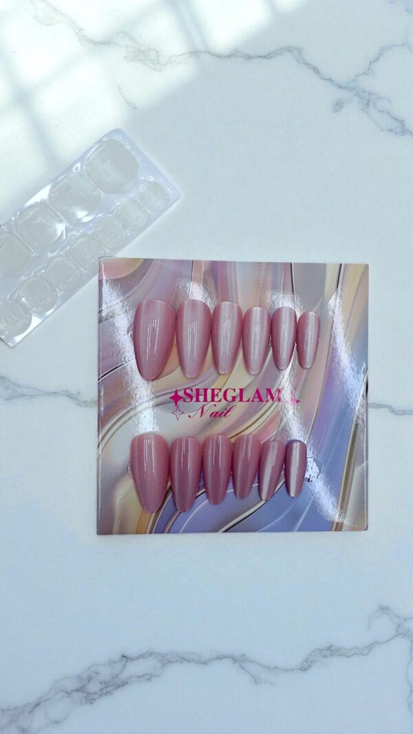 Ногти накладные кошачий глаз Sheglam Nail миндаль арт.tr2224 бледно-лиловые