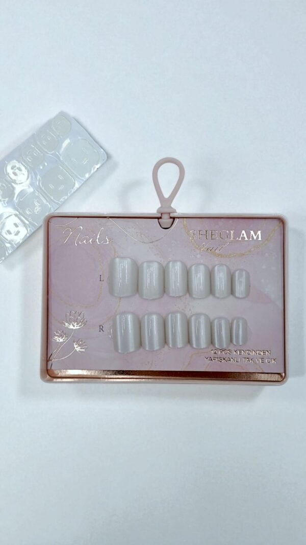 Ногти накладные кошачий глаз Sheglam Nail короткий квадрат арт.tr2242 молочные