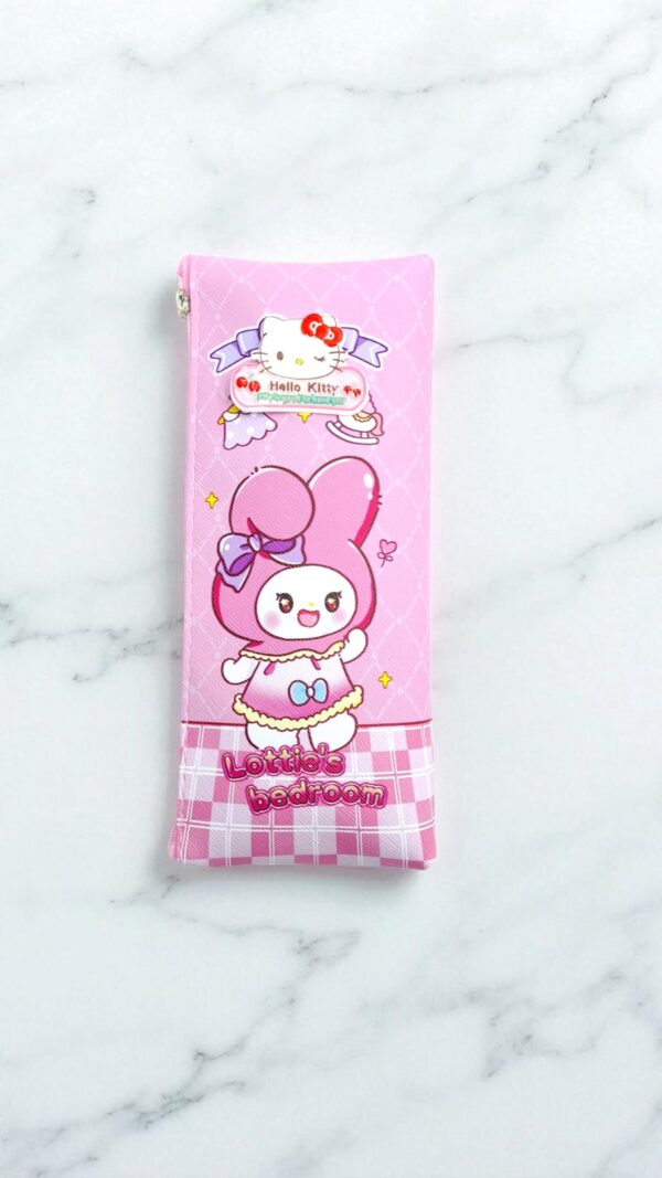 Пенал My Melody Lottie's bedroom со значком Hello Kitty арт.8536 розовый