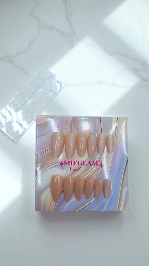 Ногти накладные кошачий глаз Sheglam Nail миндаль арт.tr2226 розово-бежевые