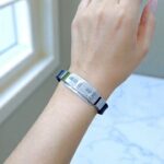 Браслет силиконовый регулируемый с металлической вставкой автограф "BTS-JK" арт.tr2147 серебро