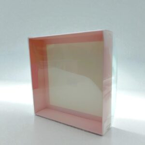 Коробка с окошком 25*25*5 арт.7656 розовая 400тг