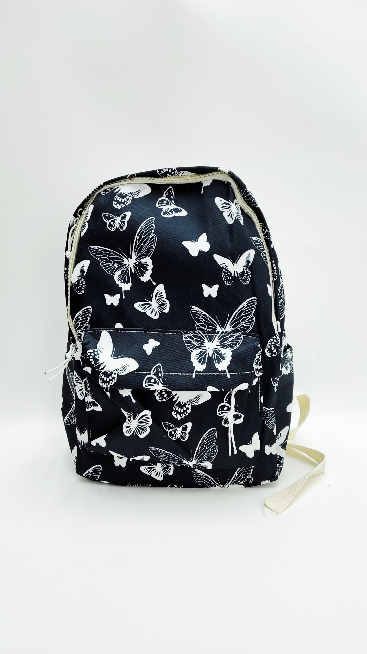 Рюкзак Бабочки 5000тг Рюкзак Бабочки 5000тг