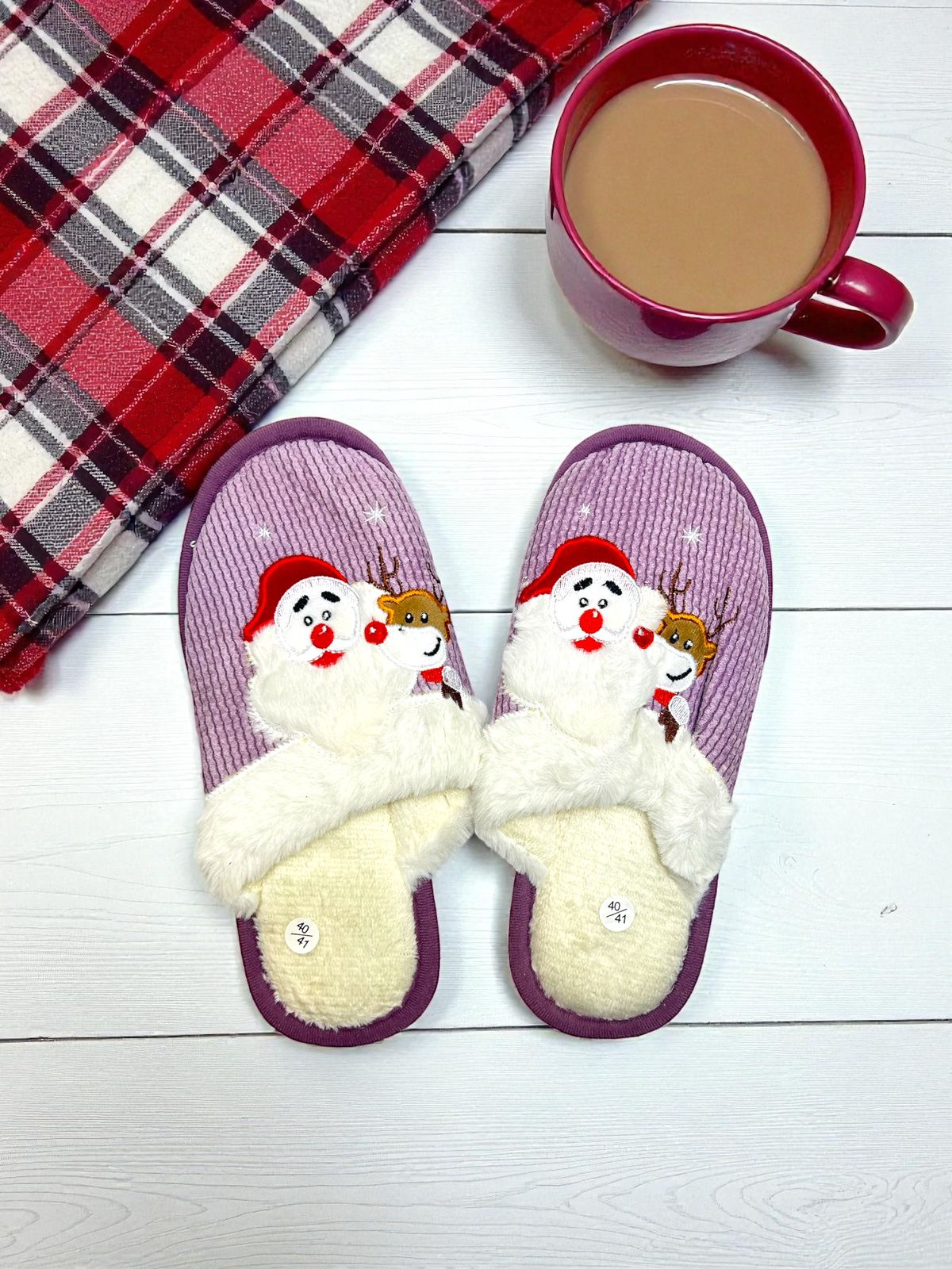 Тапочки домашние Дед мороз с оленем 40-41р арт.tr3210 сиреневые Тапочки домашние Дед мороз с оленем 40-41р арт.tr3210 сиреневые
