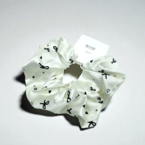 Резинка для волос с бантиками арт.tr2345 белая