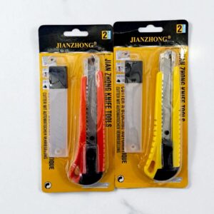 Нож канцелярский с запаской 18мм арт.ot-749 ассорти