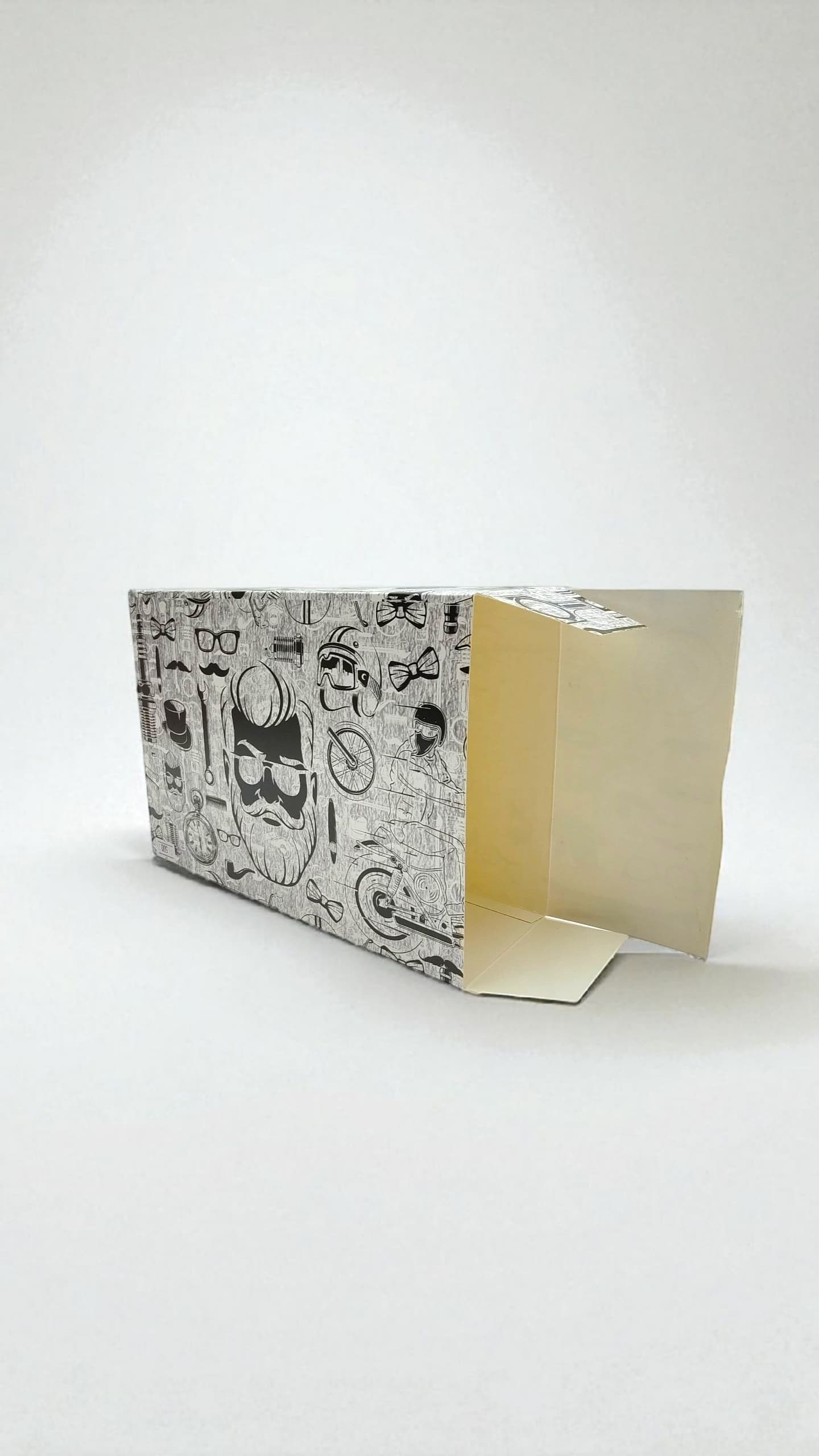 Коробка складная Мужская 23*16*8см арт.tr2380 500тг Коробка складная Мужская 23*16*8см арт.tr2380 500тг