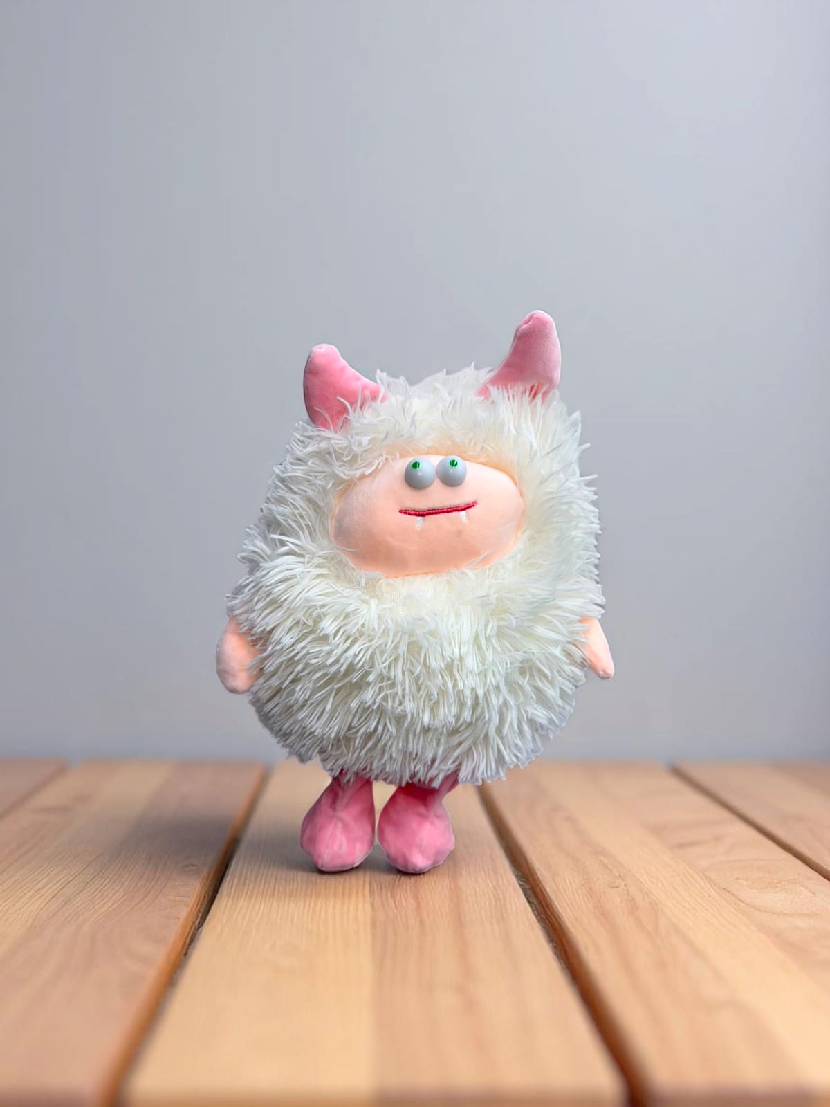 Мягкая игрушка Монстр Пушистик белый арт.tr1554 Мягкая игрушка Монстр Пушистик белый арт.tr1554