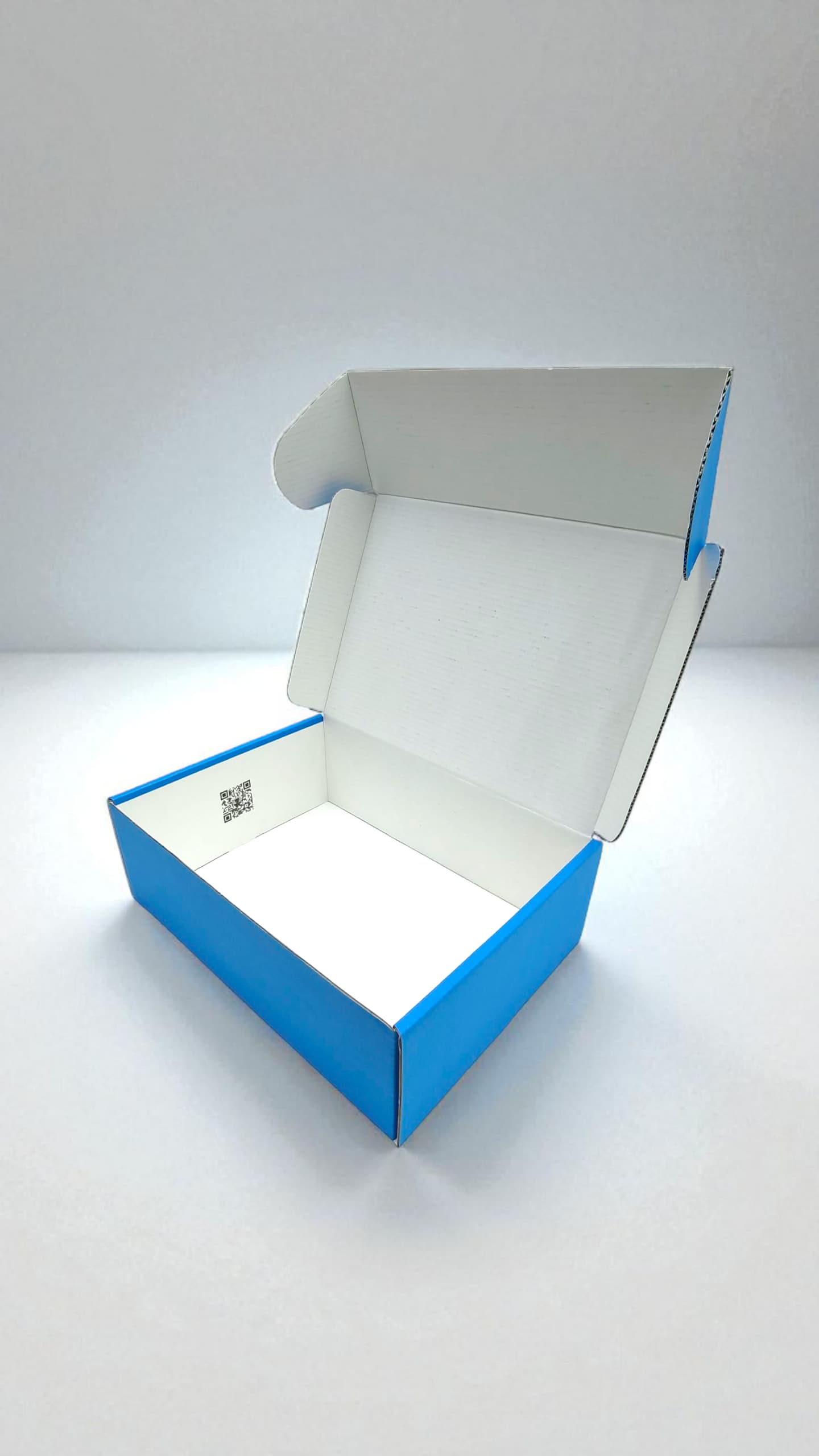 Подарочная коробка Супермен 23*17*8 1000тг Подарочная коробка Супермен 23*17*8 1000тг