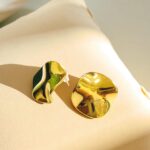 Серьги Круглые титан мятый 2,5см арт.tr1791 золото