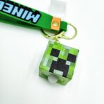 Брелок Майнкрафт кубик 3*3см арт.tr807 зеленый