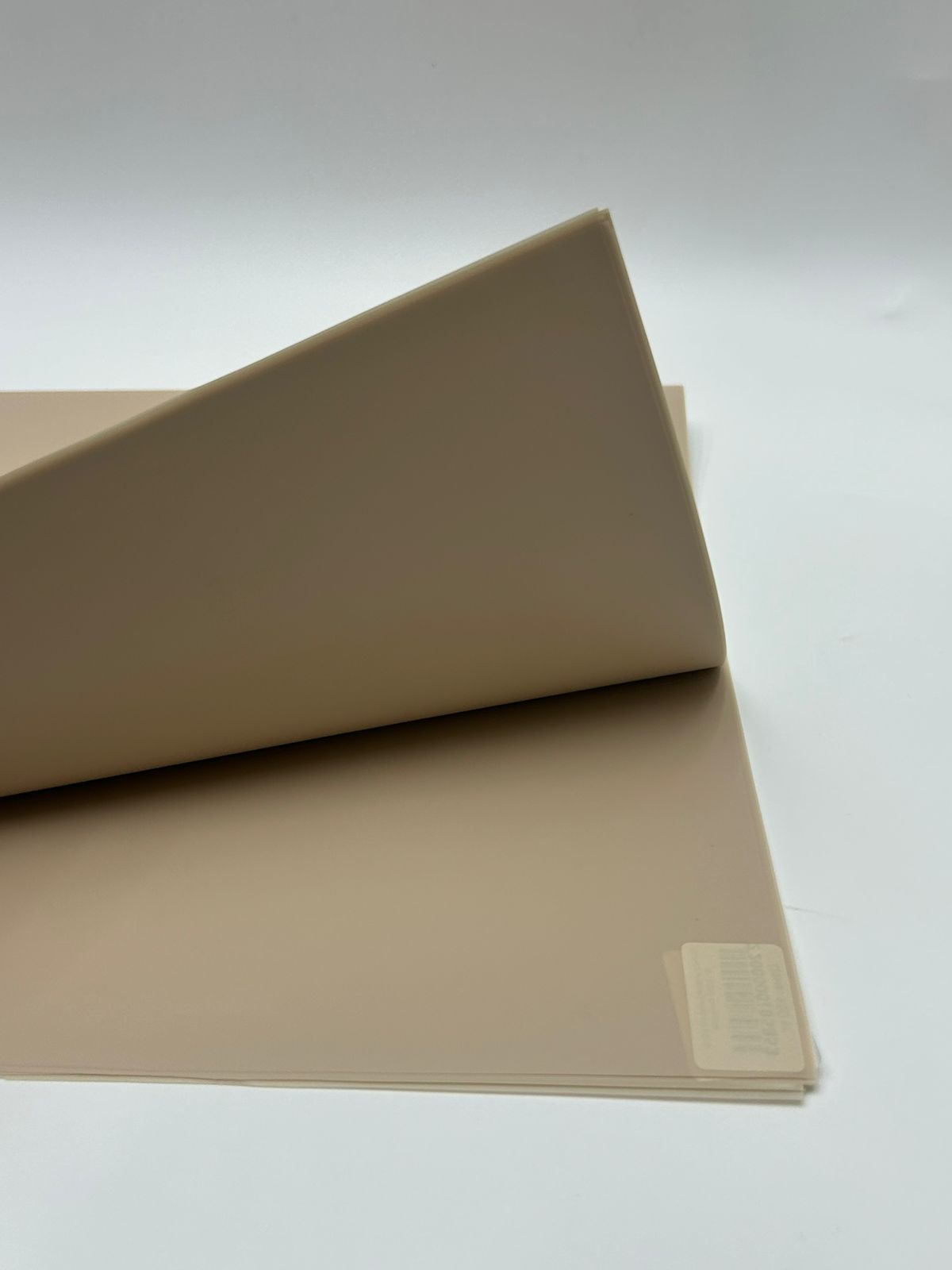 Пленка упаковочная 60*60см арт.tr566 бежевая Пленка упаковочная 60*60см арт.tr566 бежевая