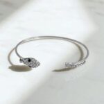 Браслет титан маленькая Змейка со стразами арт.tr1788 серебро