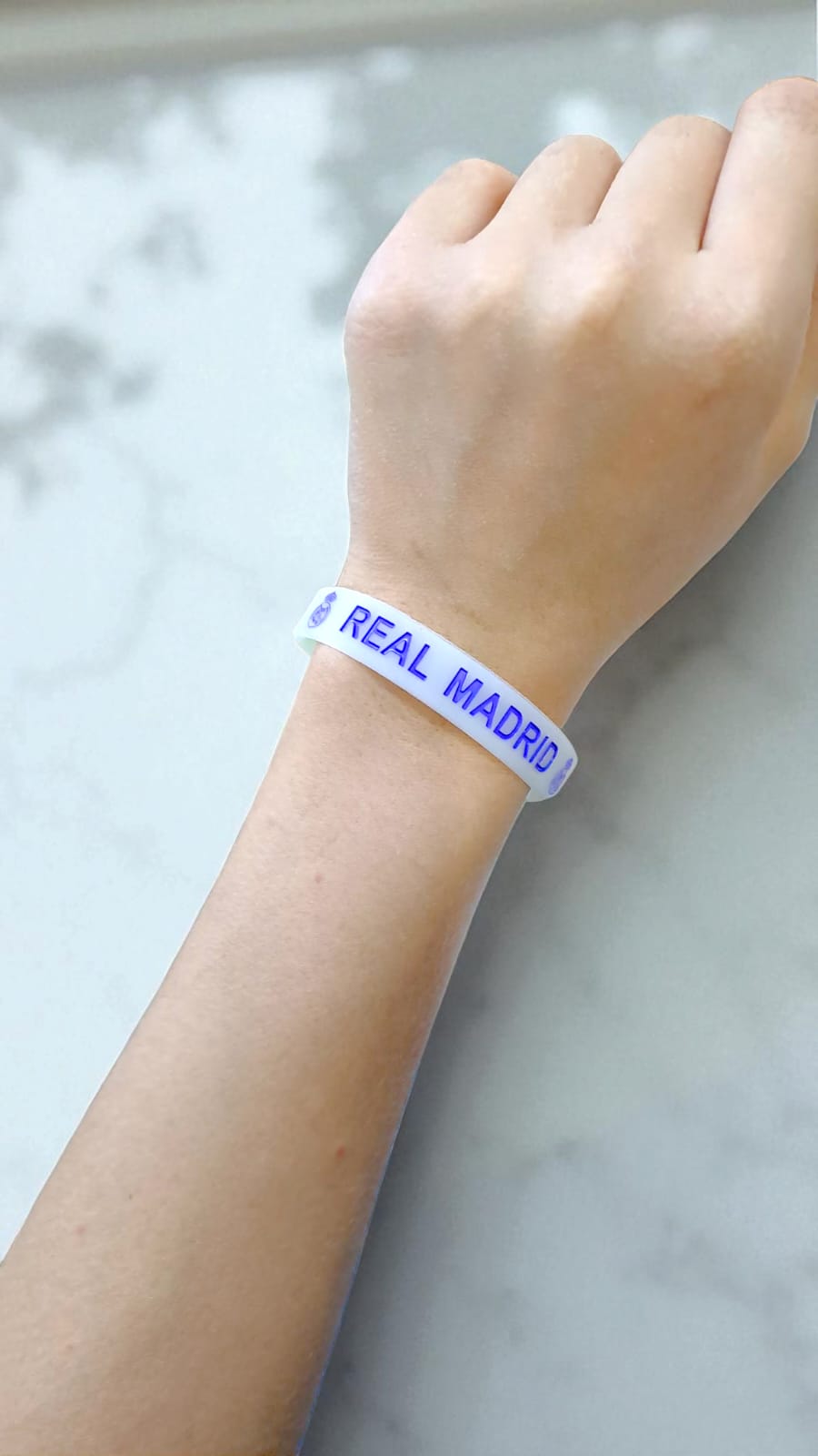 Браслет силиконовый Real Madrid арт.tr1893 зеленый с фиолетовым Браслет силиконовый Real Madrid арт.tr1893 зеленый с фиолетовым