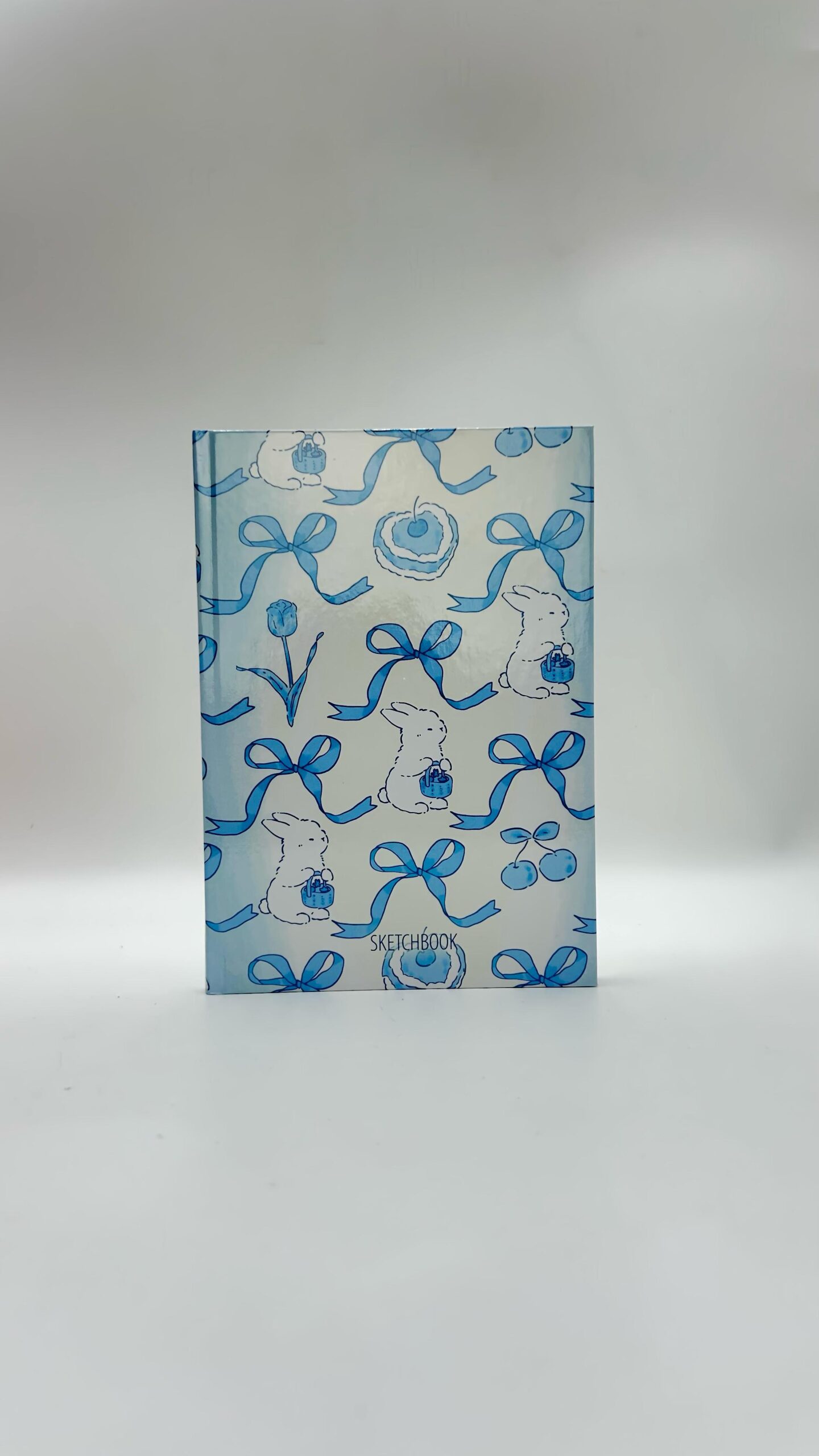 Скетчбук Qazaq Бренд в твердом переплете Бантики арт.tr322 Скетчбук Qazaq Бренд в твердом переплете Бантики арт.tr322