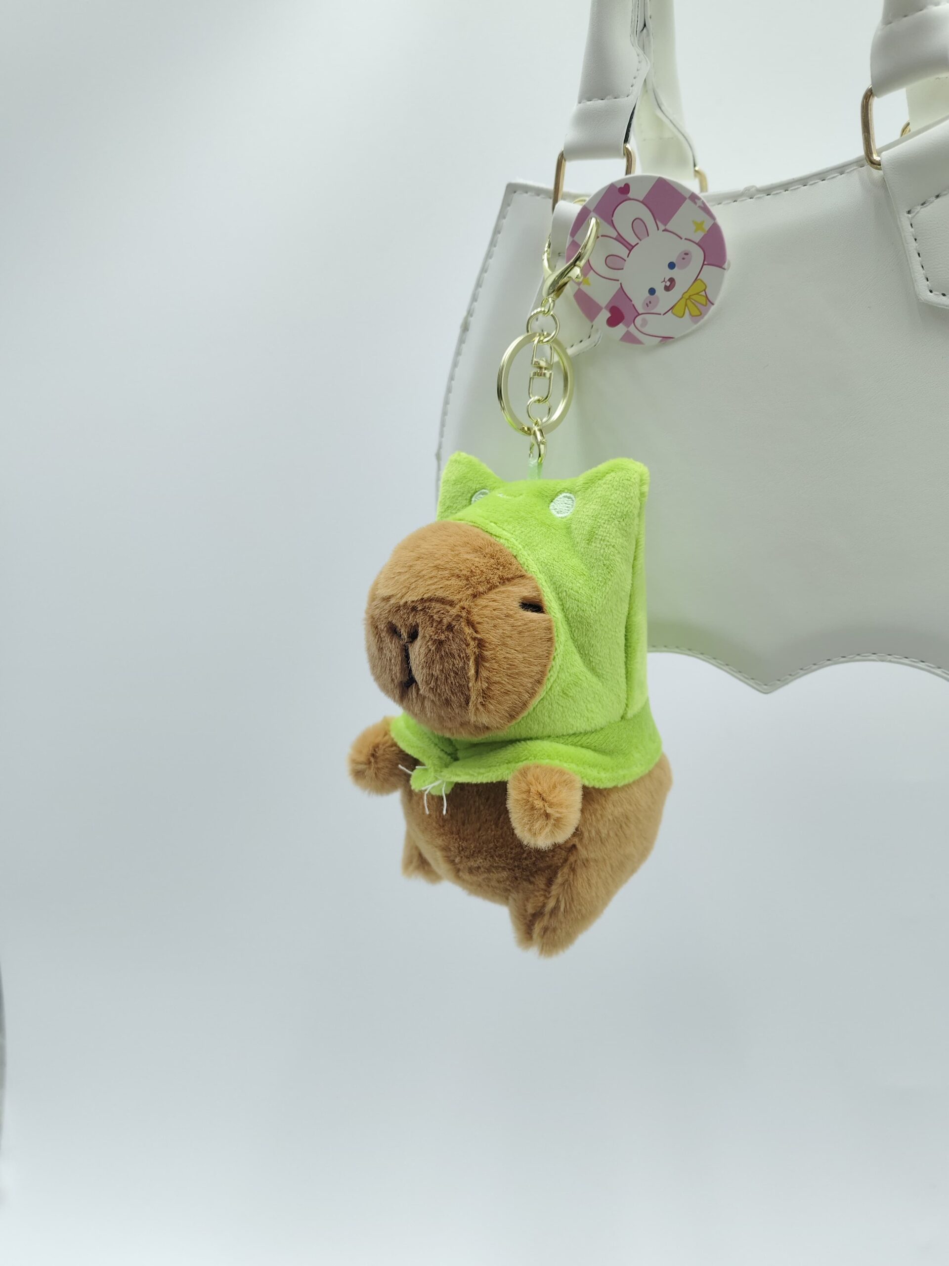 Брелок мягкий Капибара в капюшоне 10см арт.b38m зеленый Брелок мягкий Капибара в капюшоне 10см арт.b38m зеленый