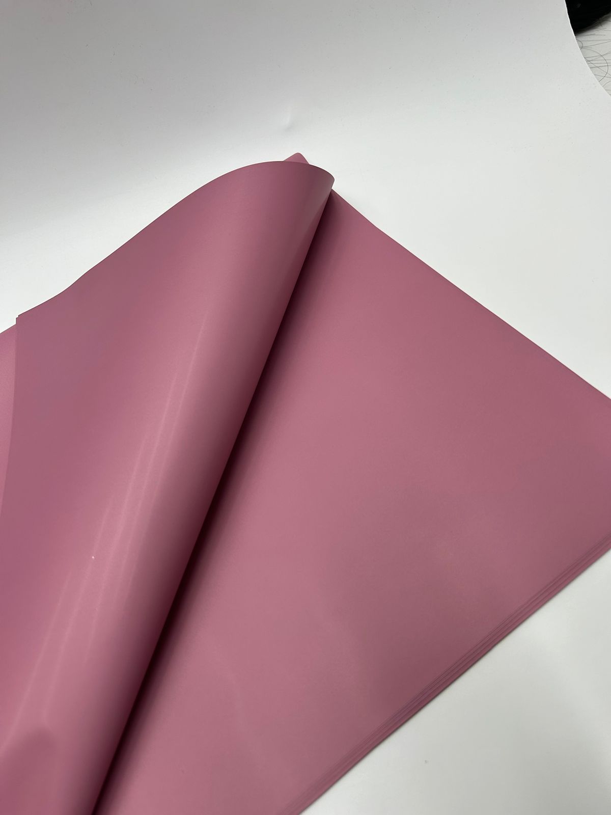 Пленка упаковочная 60*60см арт.cf8046-27 пепельно розовый Пленка упаковочная 60*60см арт.cf8046-27 пепельно розовый