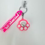 Брелок Лапка светящаяся 4см арт.666-34 розовый