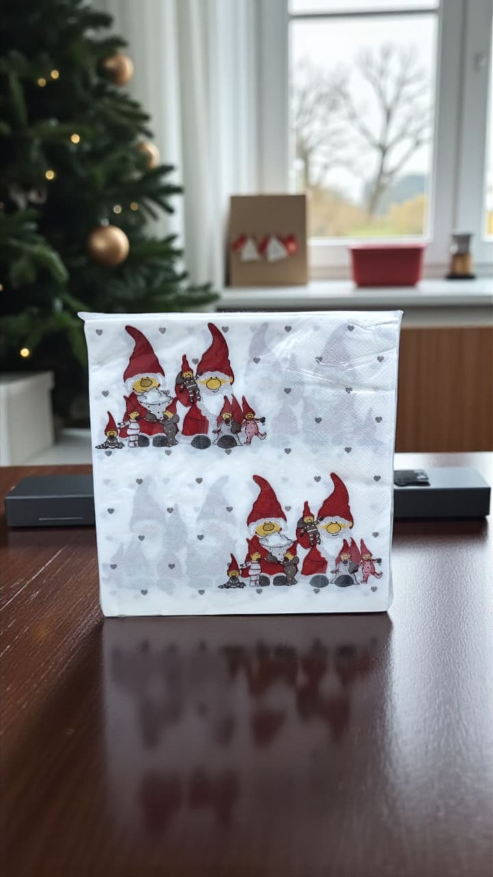 Салфетки новогодние 16,5*16,5см уп 20шт Гномы Салфетки новогодние 16,5*16,5см уп 20шт Гномы