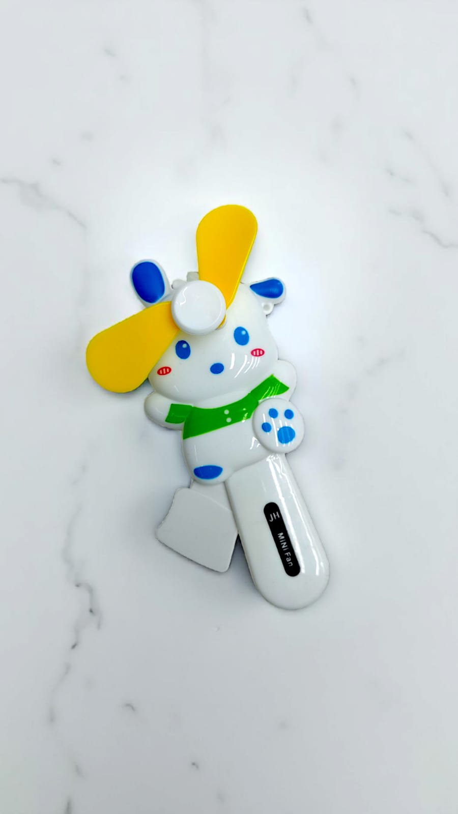 Вентилятор ручной Pochacco арт.jh-25 белый Вентилятор ручной Pochacco арт.jh-25 белый