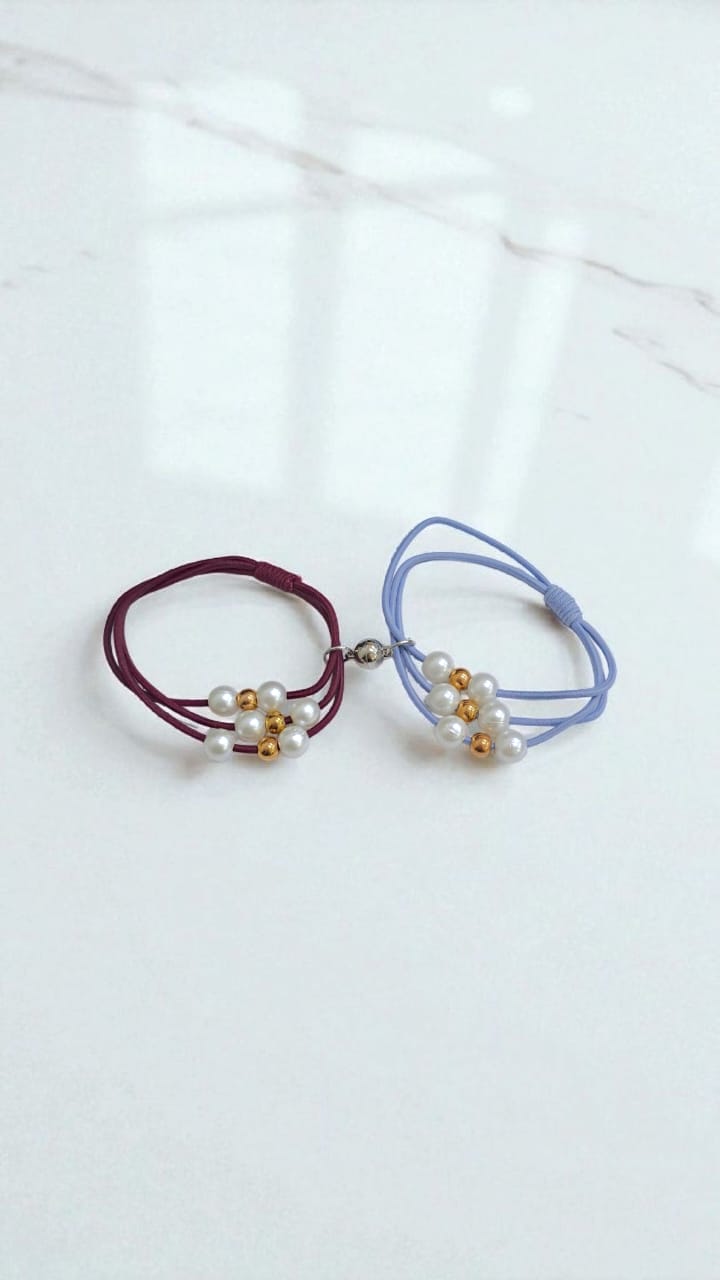 Браслеты парные с бусинами и магнитом арт.tr2138 голубой с бордовым Браслеты парные с бусинами и магнитом арт.tr2138 голубой с бордовым