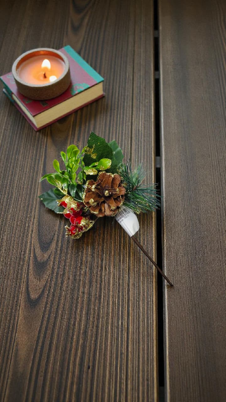 Новогодняя ветка хвои ассорти 700тг Новогодняя ветка хвои ассорти 700тг