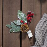 Новогодняя ветка хвои ассорти 700тг