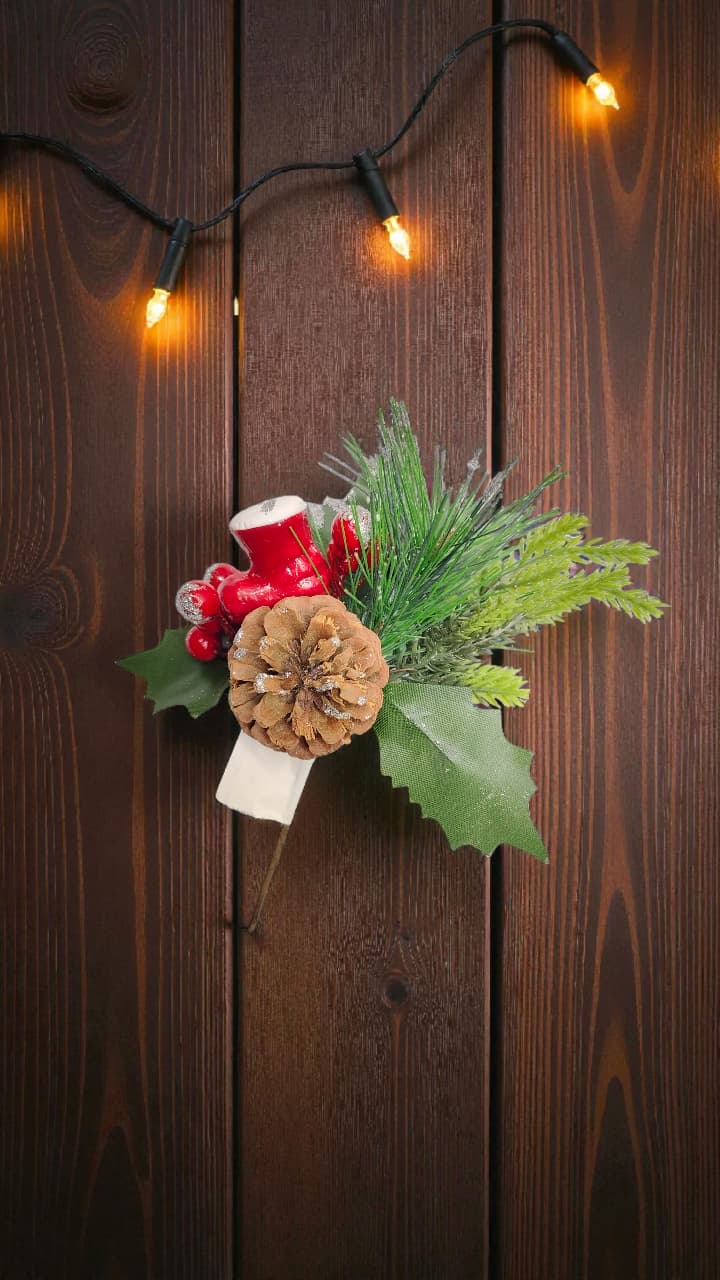 Новогодняя ветка хвои ассорти 700тг Новогодняя ветка хвои ассорти 700тг