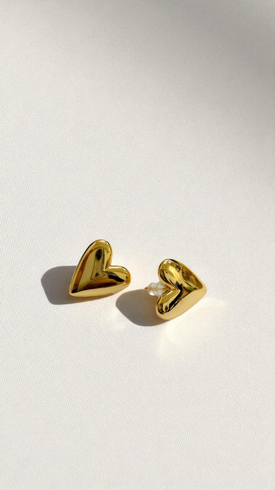 Серьги Сердце титан 2см арт.tr1754 золото Серьги Сердце титан 2см арт.tr1754 золото