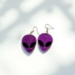 Серьги Хэллоуин голова НЛО арт.tr2196 черно-фиолетовые с блестками