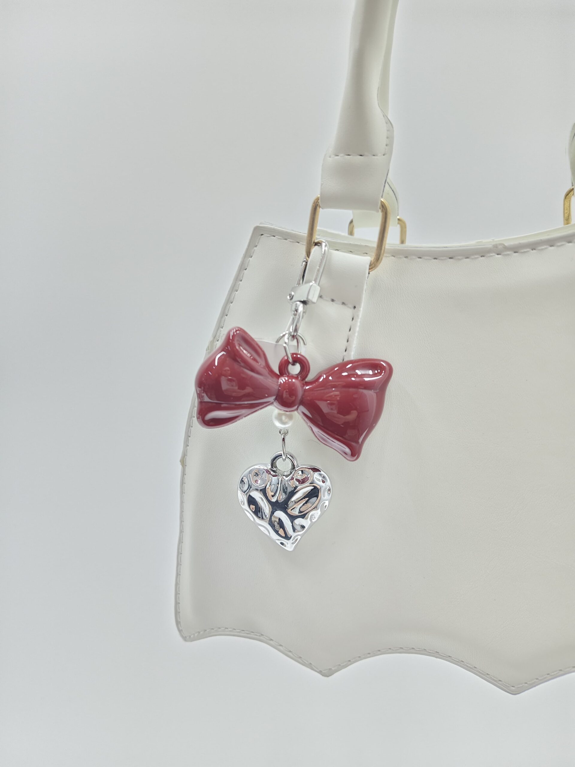 Брелок Бант с сердцем 6*8см арт.5975-13 бордовый Брелок Бант с сердцем 6*8см арт.5975-13 бордовый