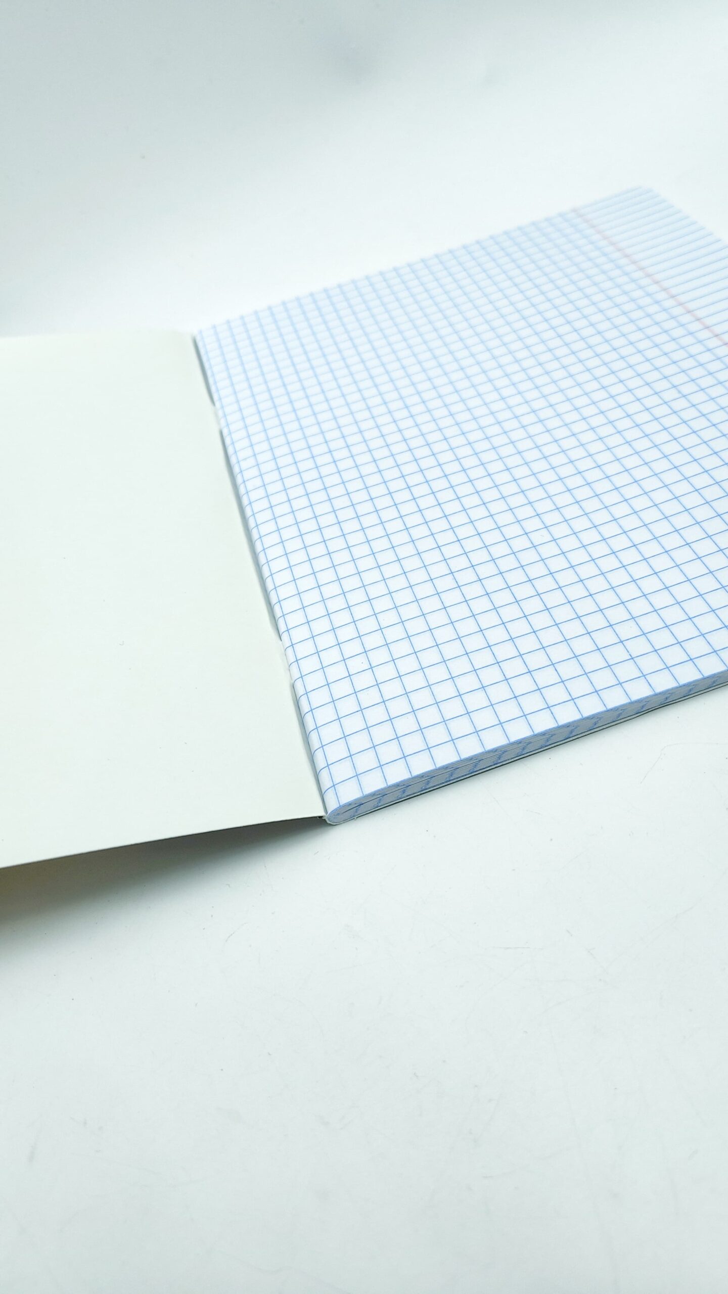 Тетрадь общая Hatber Коты в искусстве 48л арт.29141 Тетрадь общая Hatber Коты в искусстве 48л арт.29141