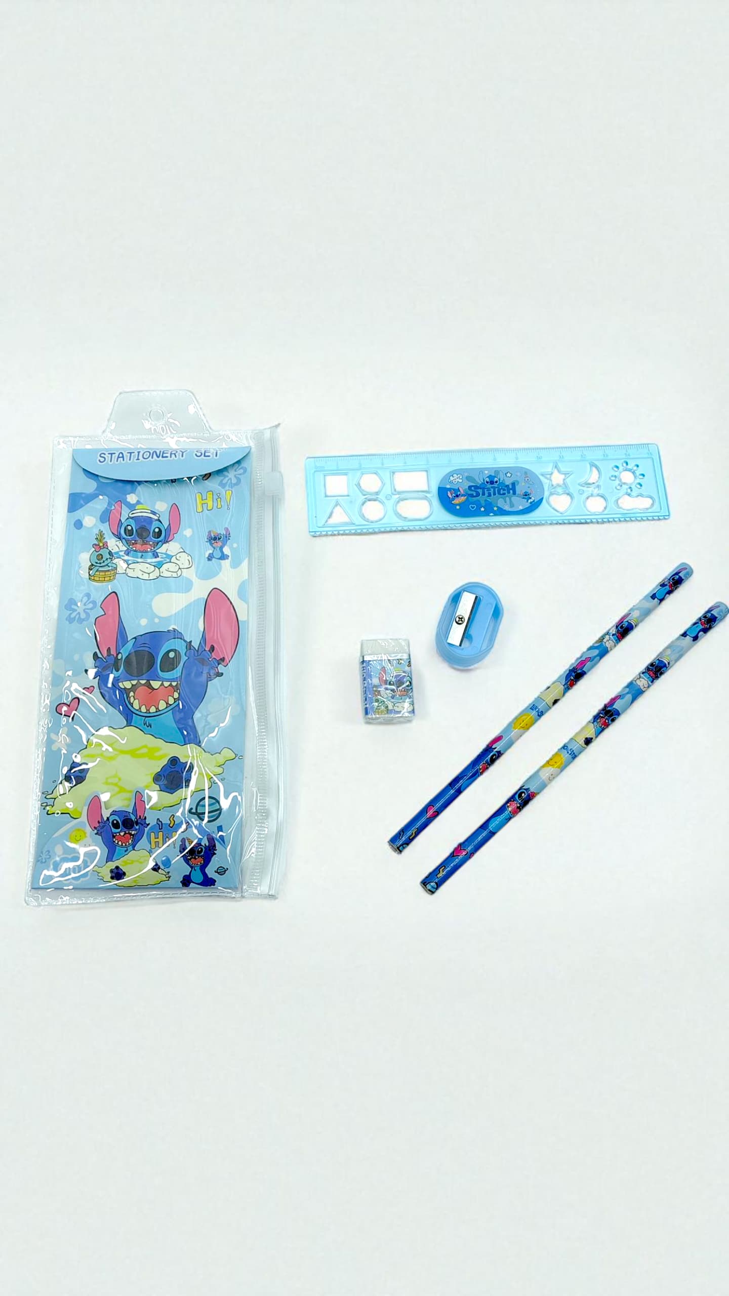 Набор канцелярский 6в1 в пенале Sanrio/Лабубу/Стич арт.3369 ассорти Набор канцелярский 6в1 в пенале Sanrio/Лабубу/Стич арт.3369 ассорти