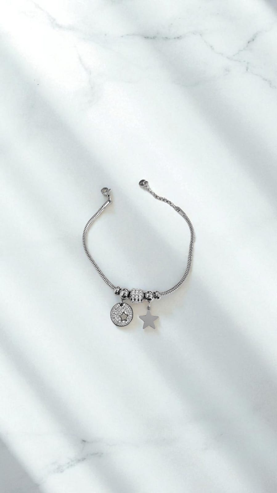 Браслет титан под Pandora со звездочками арт.tr1810 серебро Браслет титан под Pandora со звездочками арт.tr1810 серебро