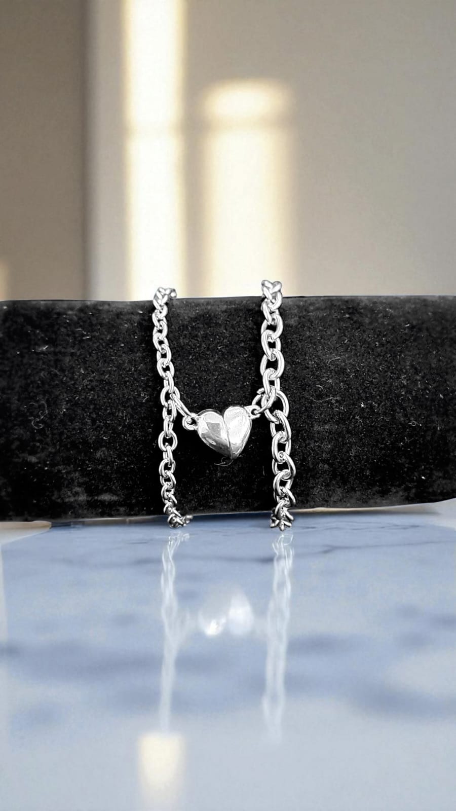 Браслеты парные цепи с сердцем на магните арт.tr1861 серебро Браслеты парные цепи с сердцем на магните арт.tr1861 серебро