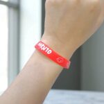 Браслет силиконовый Наруто арт.tr2059 красный