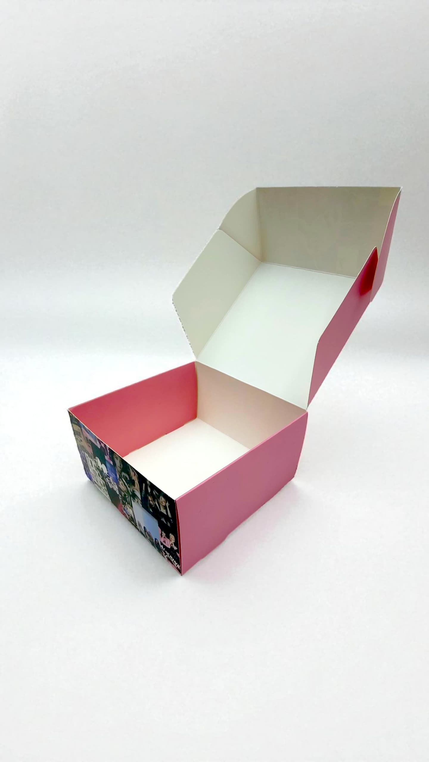 Коробка складная Blackpink 15*15*8 650тг Коробка складная Blackpink 15*15*8 650тг