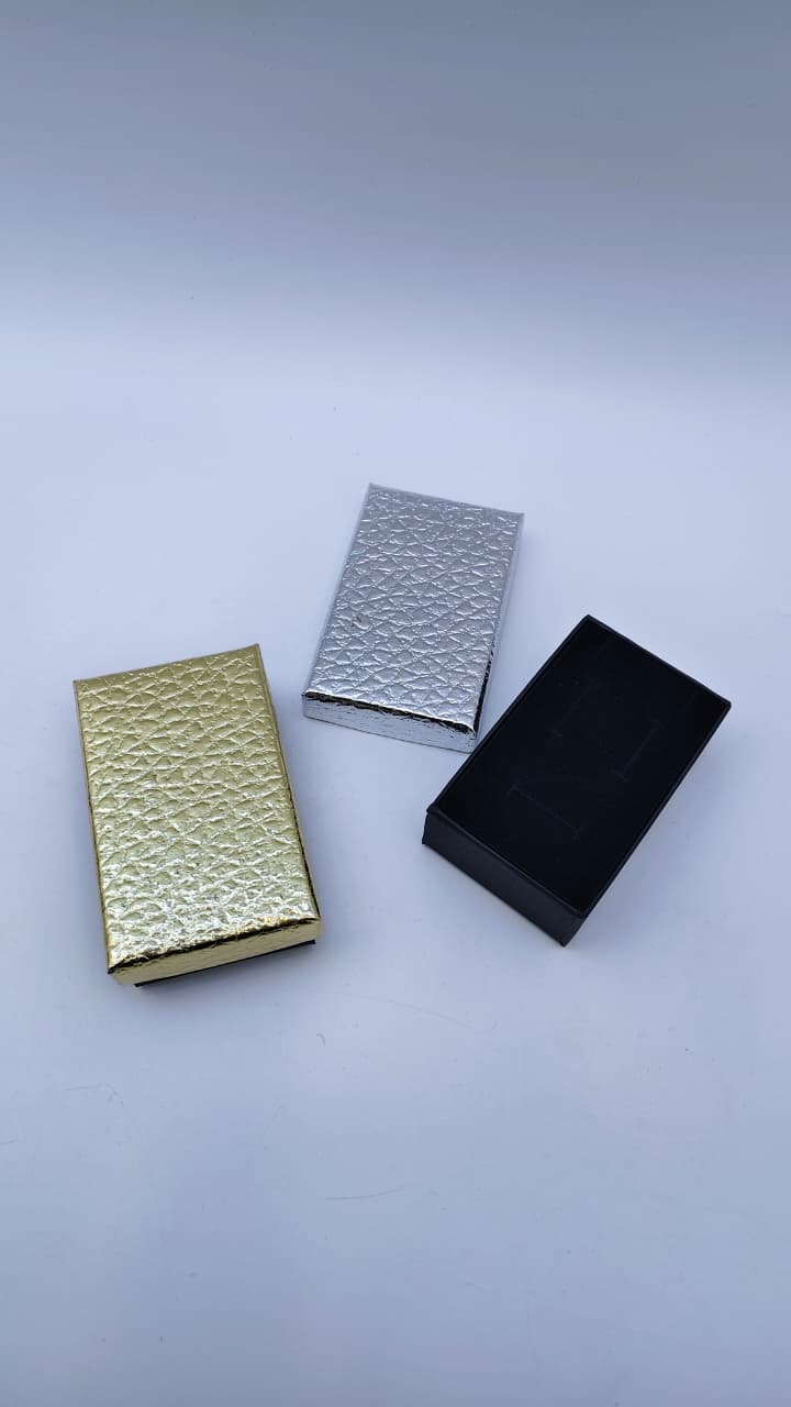 Коробка для бижутерии 8*5*2,5см арт.tr2875 золото/серебро 400тг Коробка для бижутерии 8*5*2,5см арт.tr2875 золото/серебро 400тг