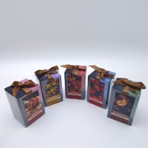 Арома свеча с бантиком арт.6654-26 квадратная 1000тг